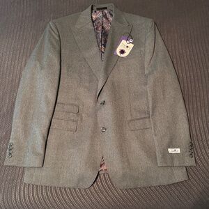 Tayion three piece suit